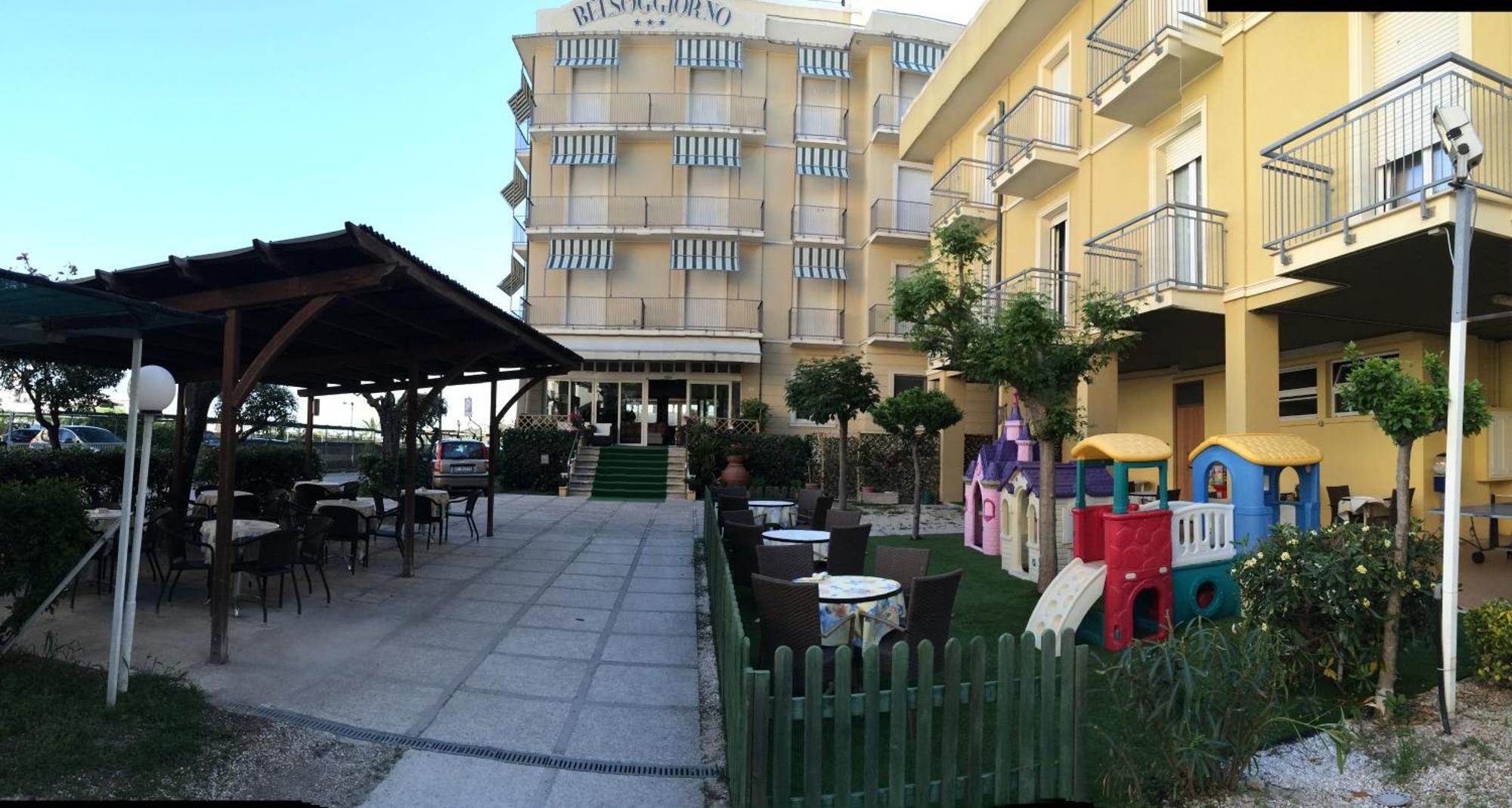 Hotel Belsoggiorno กัตตอลิกา ภายนอก รูปภาพ